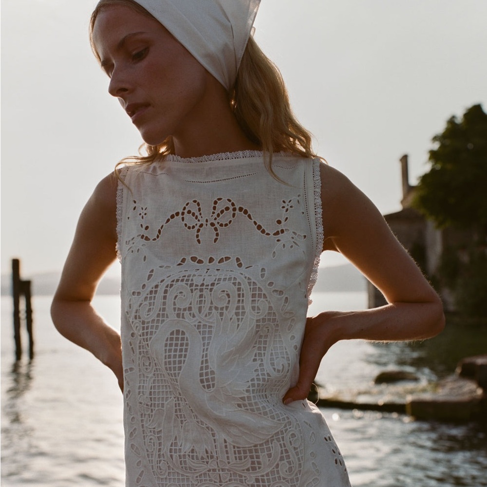 Doen Lucina Dress in Salt - Picture 2 of 16